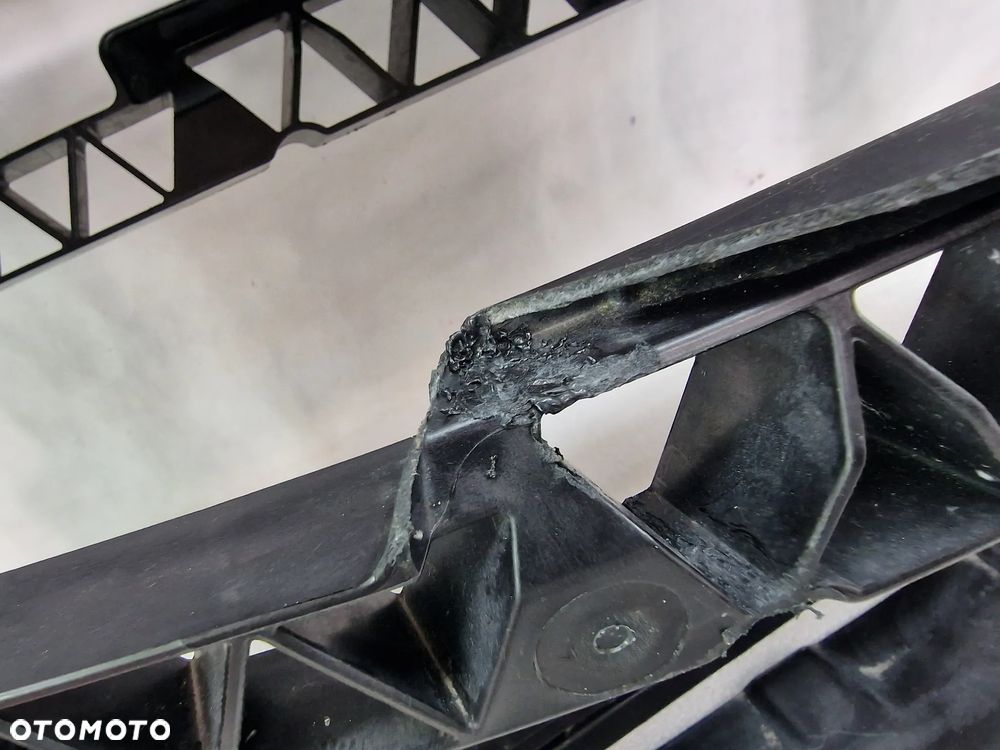 VW POLO V 5 6R0 / 6C0 09-17 WZMOCNIENIE CZOŁOWE / PAS PRZEDNI NR 6R0805588AF / 6R0805588AM / 6R0805588T / 6R0805588P / 6C0805588H NR AUKCJI WZM478 - 30