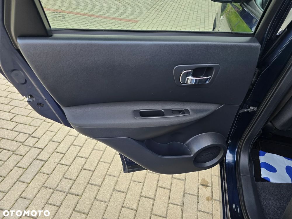 Nissan Qashqai 2.0 Visia - 22