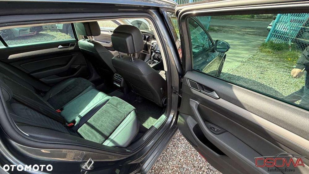 Volkswagen Passat Variant 2.0 TDI SCR 4Motion DSG (BMT) Highline - 23