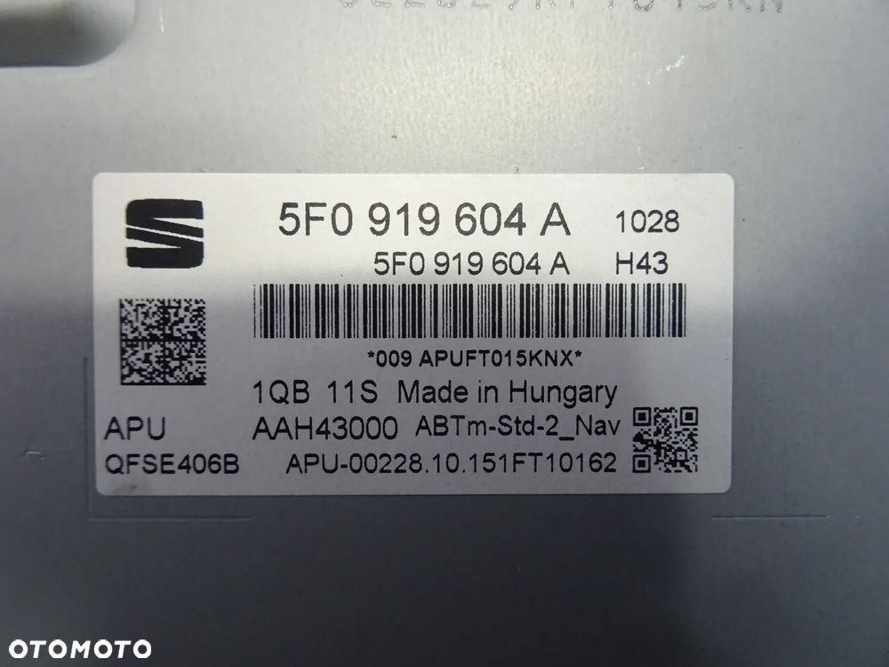 5QA035846 + 5F0919604A jednostka MIB2 Ekran Nawigacja Seat Leon III czesci - 3