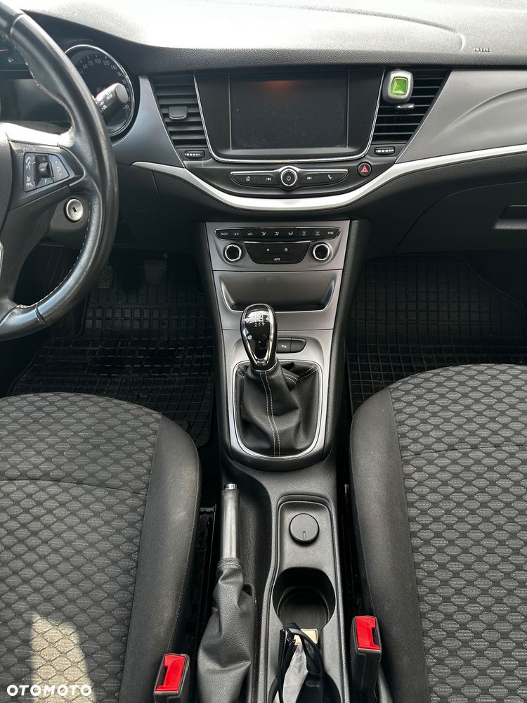 Opel Astra 1.6 CDTI Dynamic S&S - 12