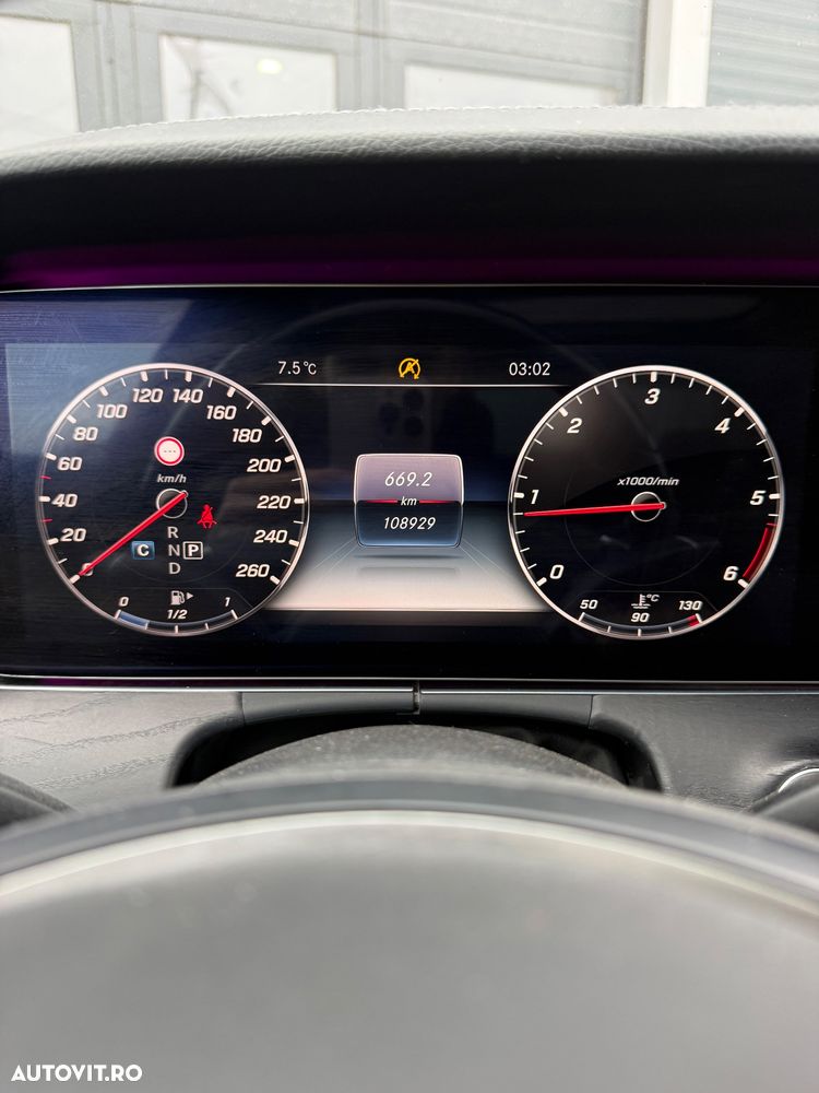 Mercedes-Benz E 350 d 4MATIC Aut. - 11