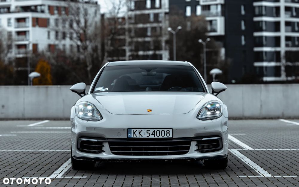 Porsche Panamera 4S - 2