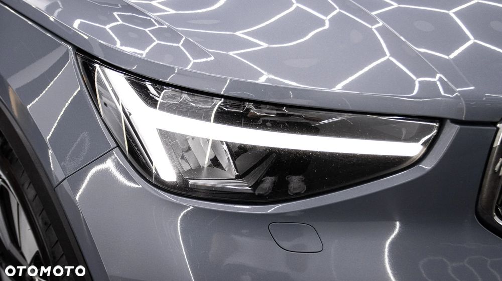 Volvo XC 40 T5 Plug-In Hybrid Core - 11