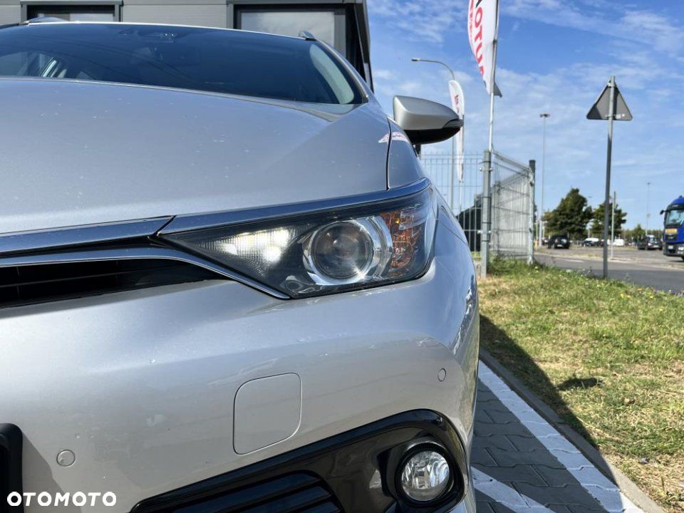 Toyota Auris - 8