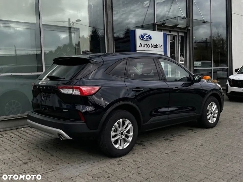 Ford Kuga 2.5 FHEV FWD Titanium - 4