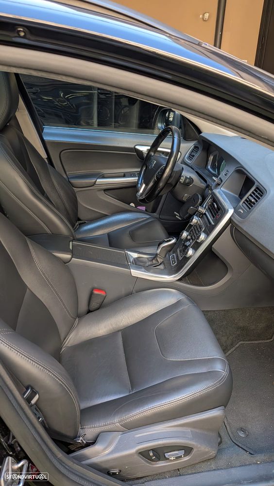 Volvo V60 - 3