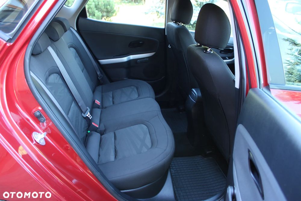 Kia Ceed 1.6 GDI M - 21