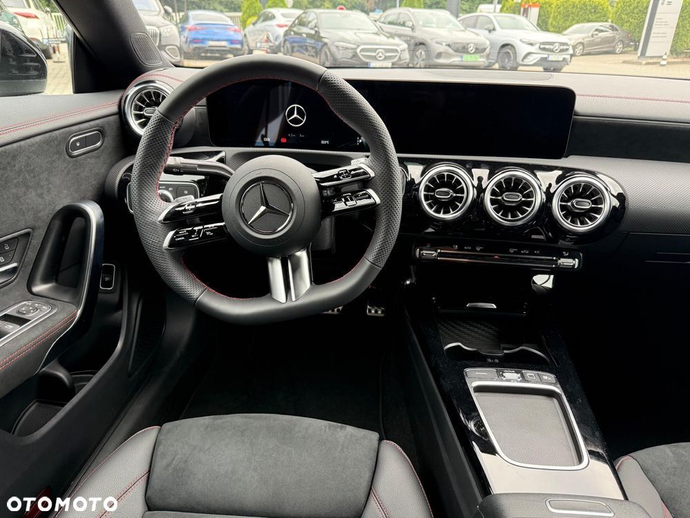 Mercedes-Benz CLA 200 mHEV AMG Line 7G-DCT - 10