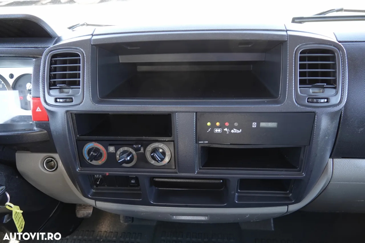 Renault MAXITY 110 DXI / ELEVATOR 20 METRI / ELEVATOR CU CULBIE TP20 / COȘ PENTRU 2 PERSOANE - 250 KG / 42.000 KM / CONTRACT POST-SERVICE - 32