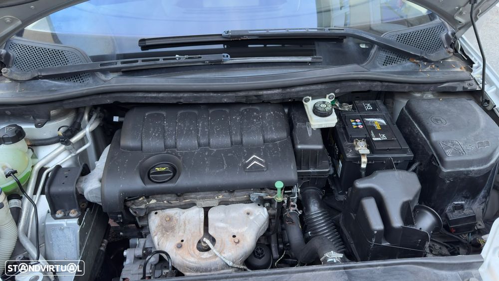 Citroën C4 1.4 16V SX - 5