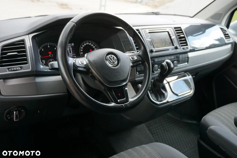 Volkswagen Multivan 2.0 TDI L2 Comfortline 4Motion DSG - 11