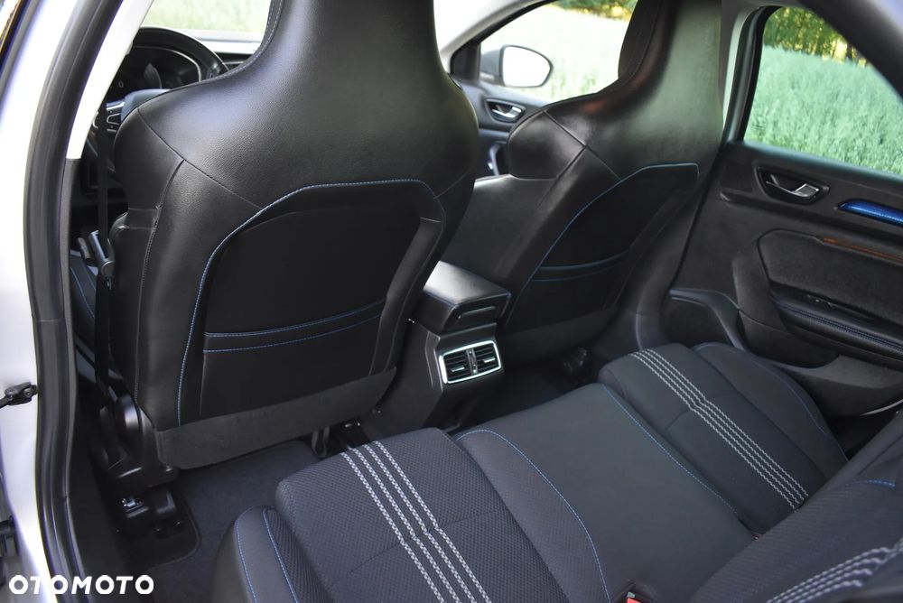 Renault Megane ENERGY dCi 130 GT LINE - 30