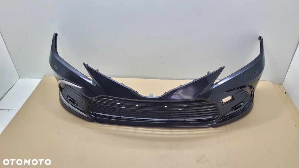 TOYOTA CAMRY VIII VX70 LIFT 21- zderzak przedni ŁADNY - 2