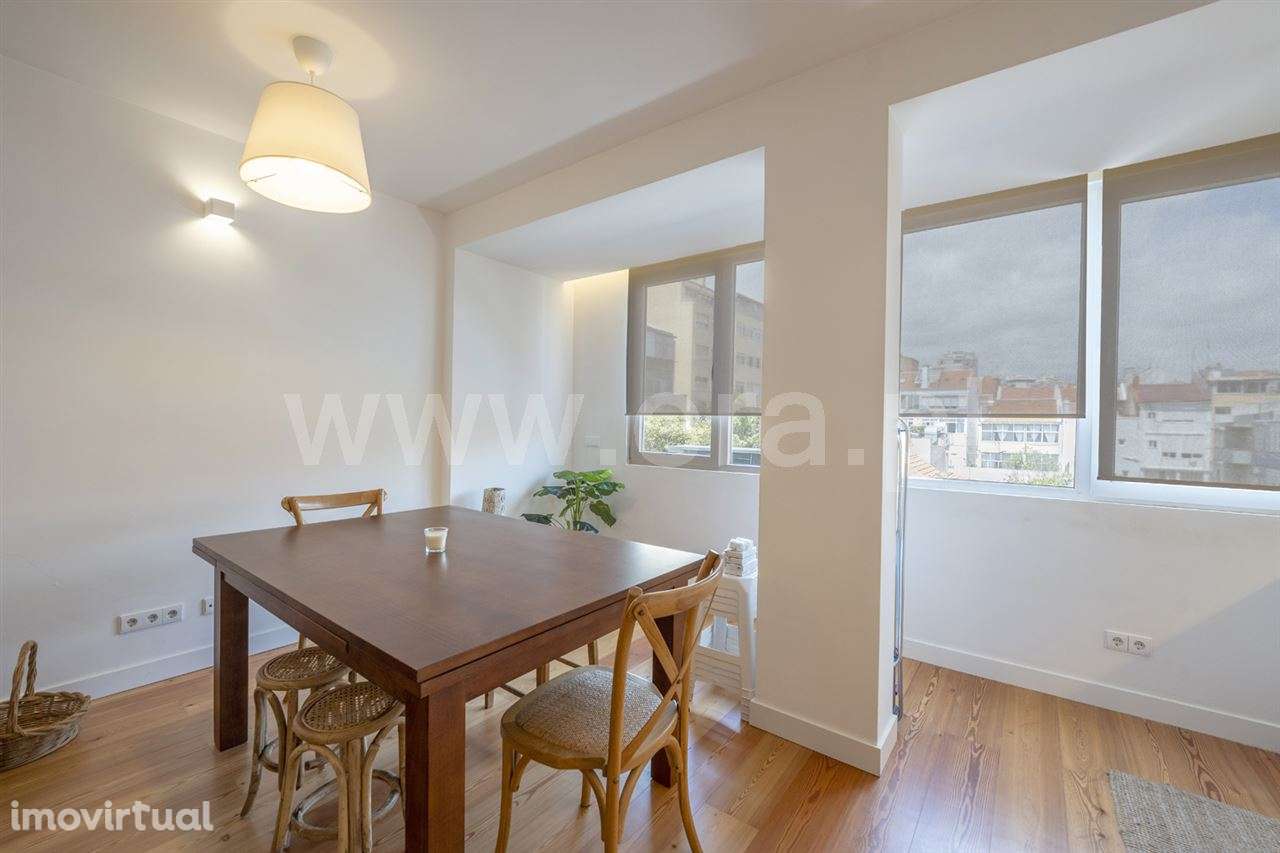 Apartamento T1/T2; Algés - Grande imagem: 3/15