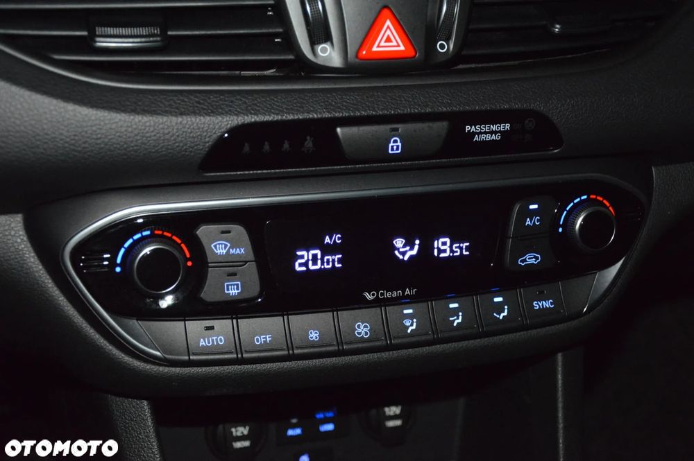 Hyundai i30 1.4 T-GDI Intro Edition - 24