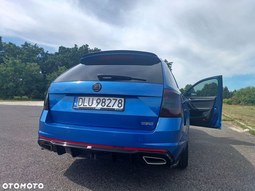 Skoda Octavia 2.0 TDI RS DSG - 11