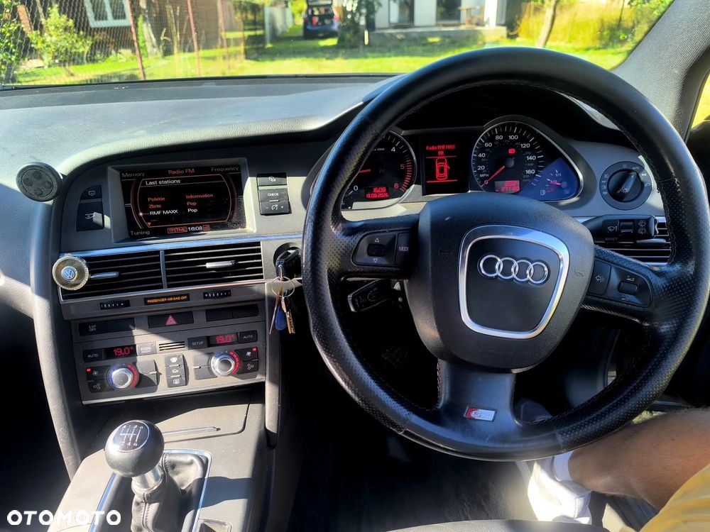 Audi A6 Avant - 10