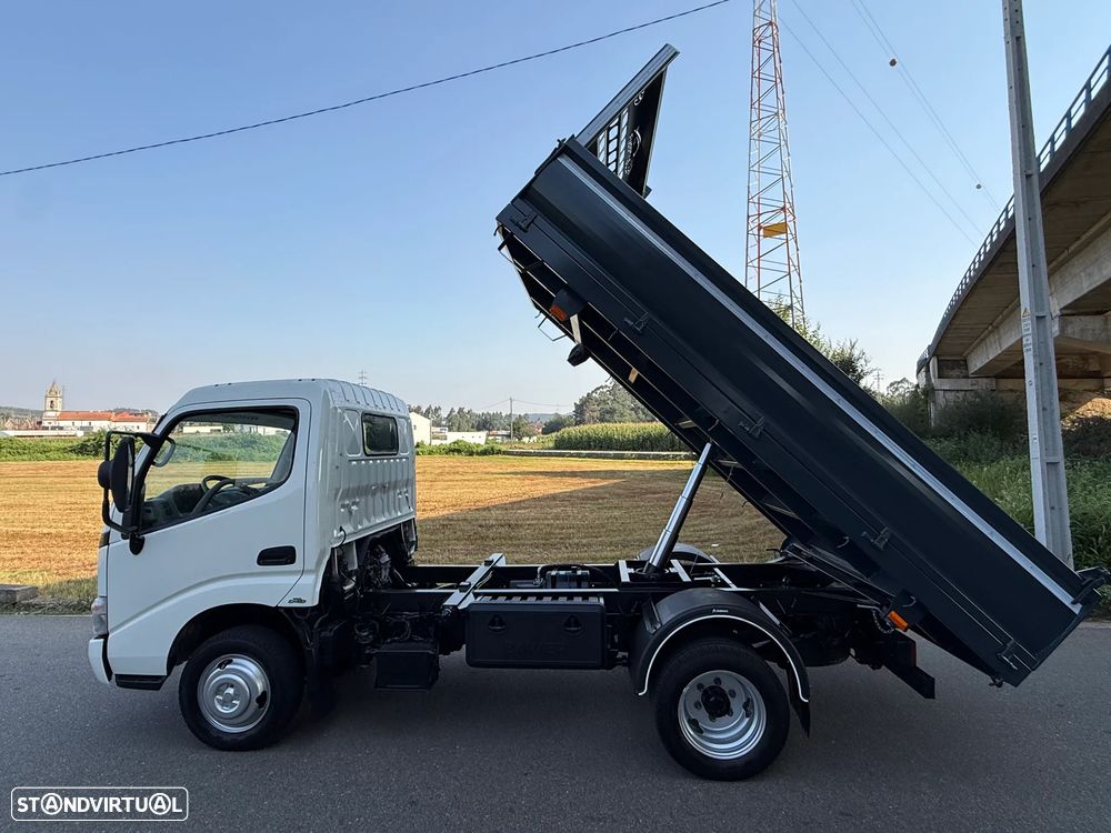 Toyota Dyna M 35.25 3.0 D4D Basculante - 8