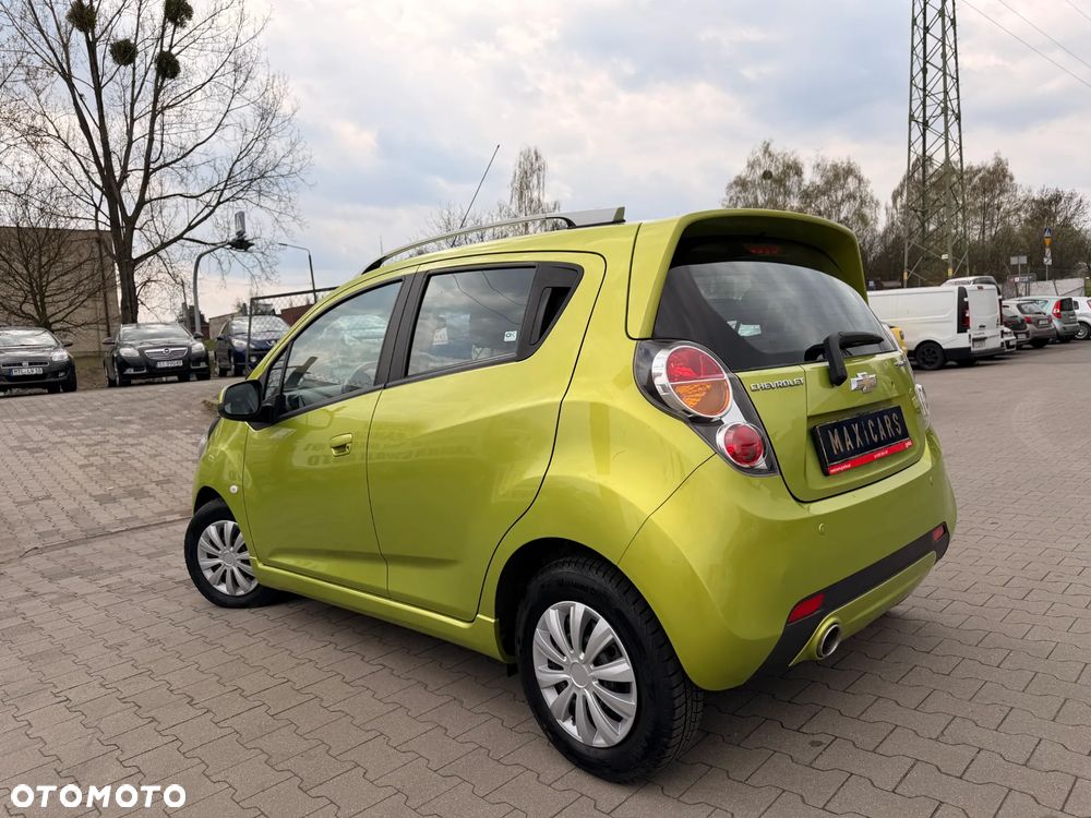 Chevrolet Spark 1.2 LT - 15