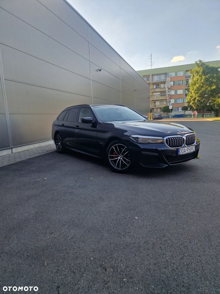 BMW Seria 5 520d xDrive M Sport sport - 1