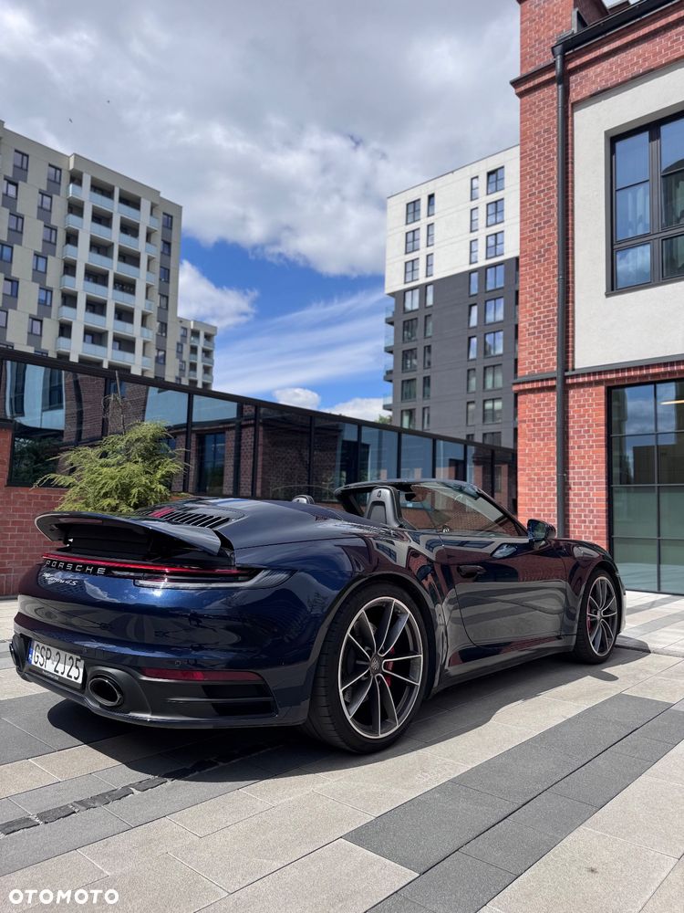 Porsche 911 Carrera 4S Cabrio - 6