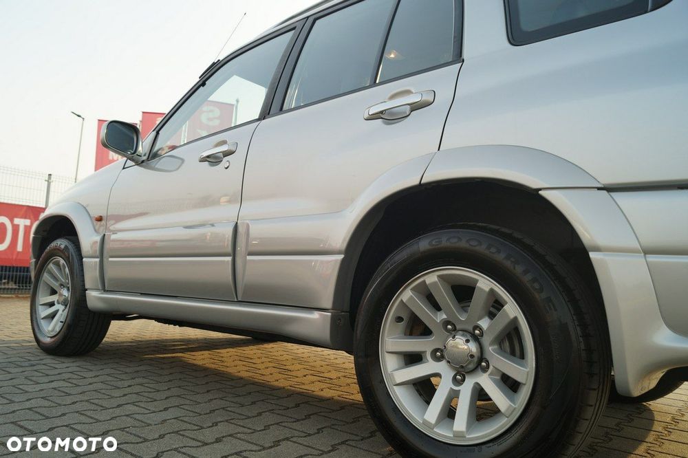 Suzuki Grand Vitara - 21