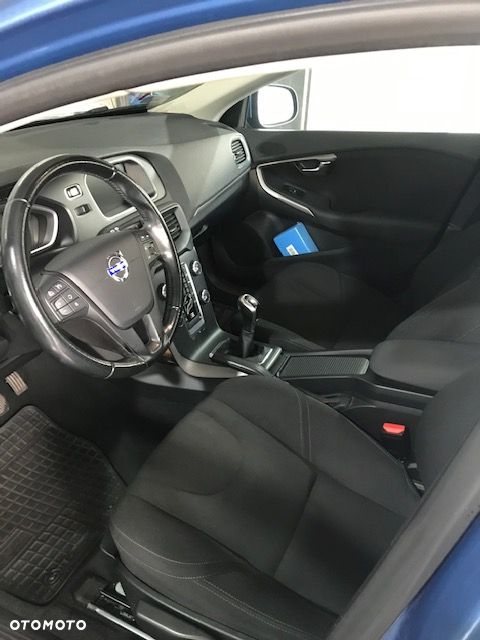 Volvo V40 D2 Kinetic - 3