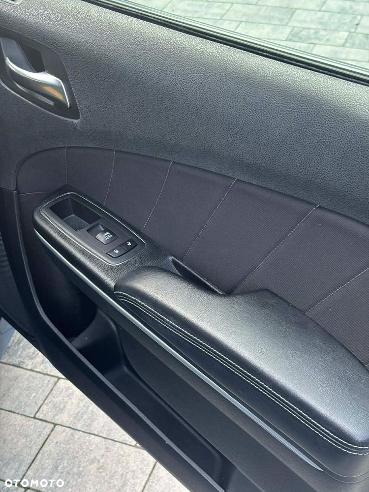 Dodge Charger 6.4 Scat Pack - 27