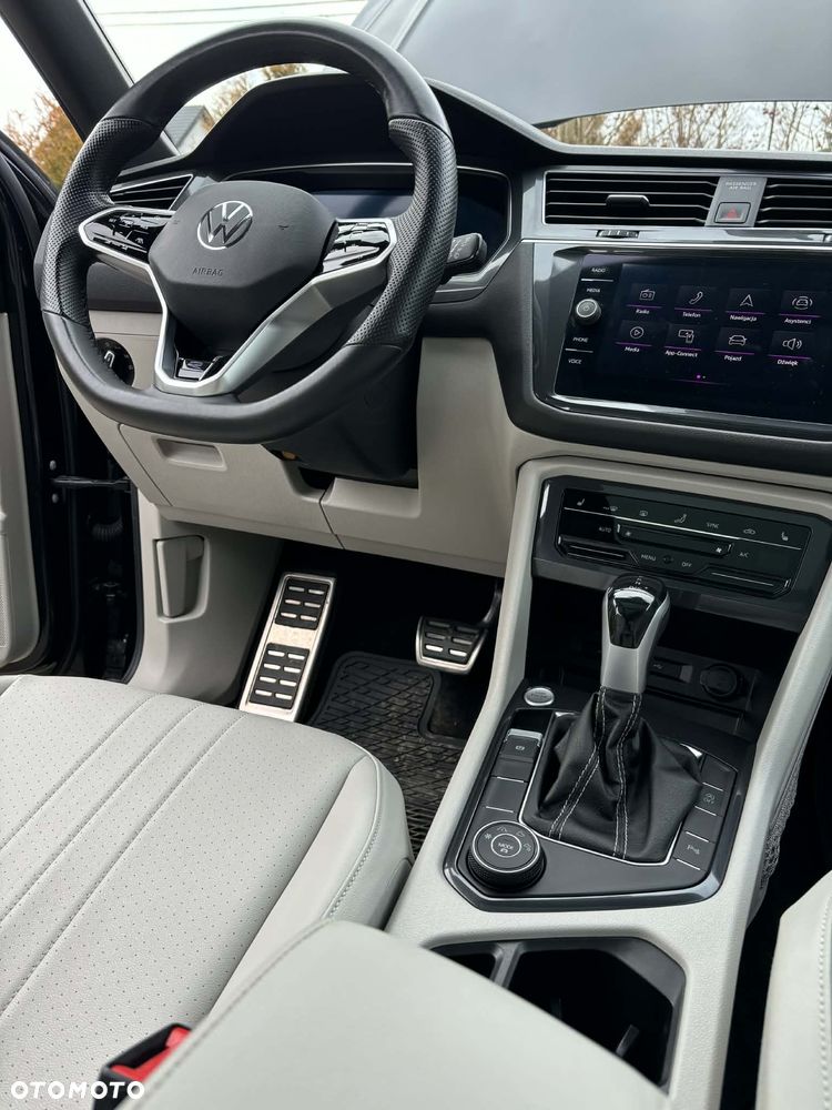 Volkswagen Tiguan - 9