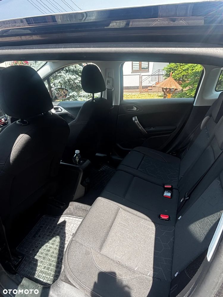 Peugeot 2008 PureTech 110 Stop&Start Active - 6