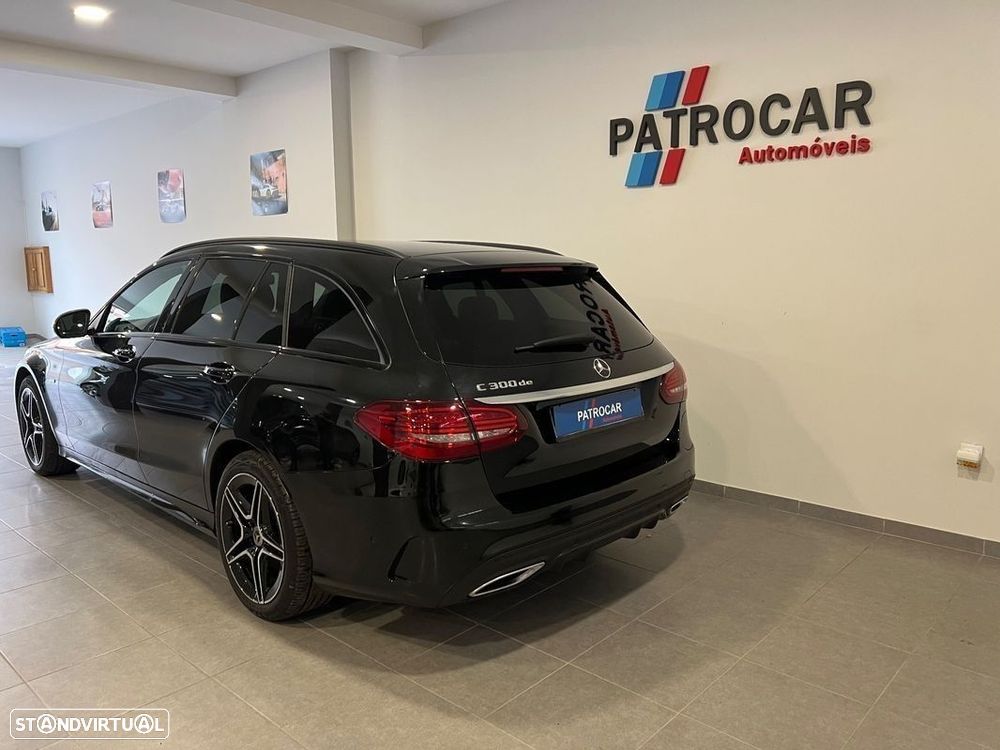 Mercedes-Benz C 300 de AMG Line - 28