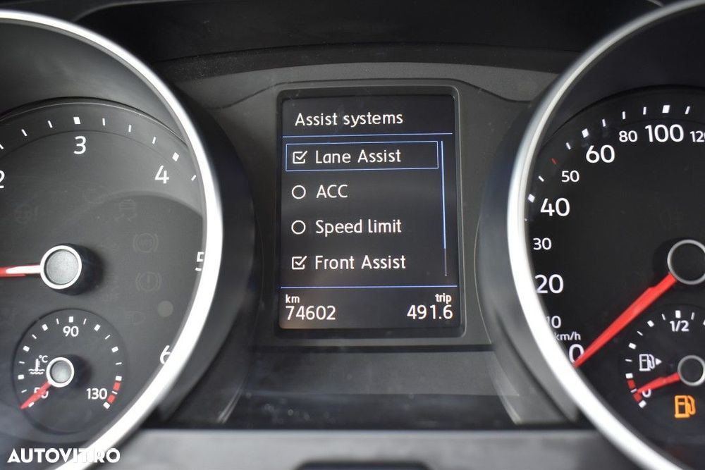 Volkswagen Tiguan 2.0 TDI 4Mot DSG Life - 29