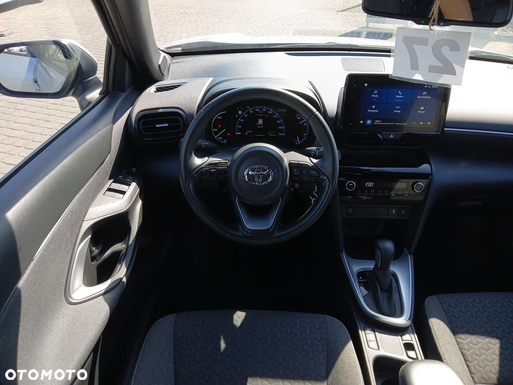 Toyota Yaris Cross Hybrid 1.5 Comfort - 35