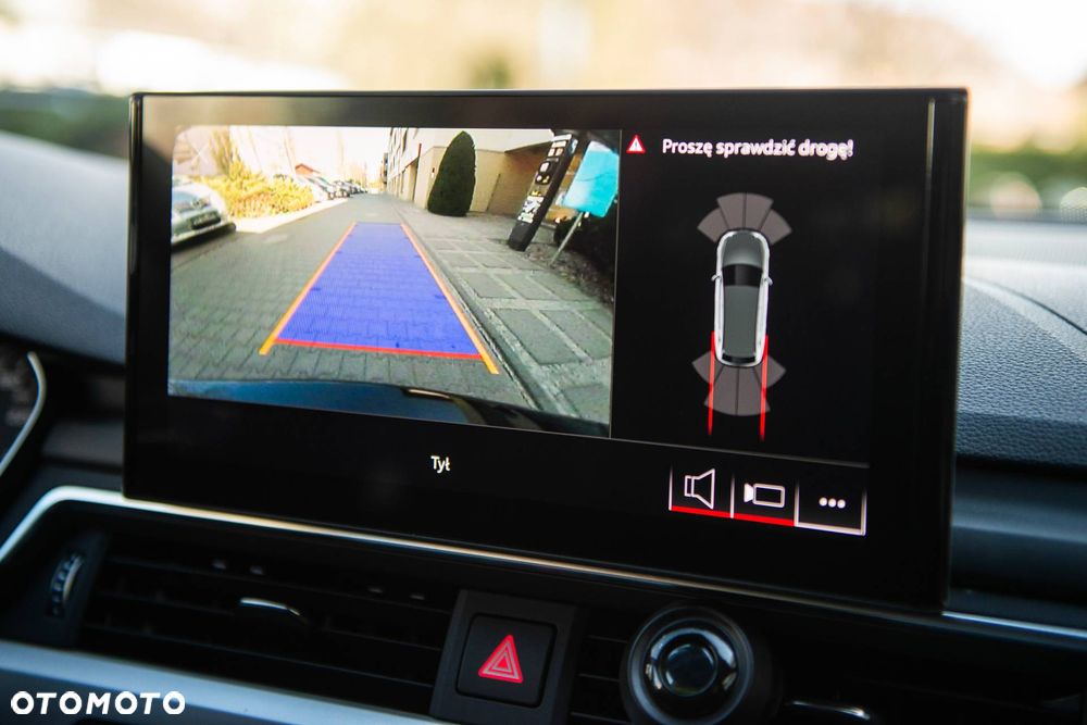 Audi A4 Allroad - 31