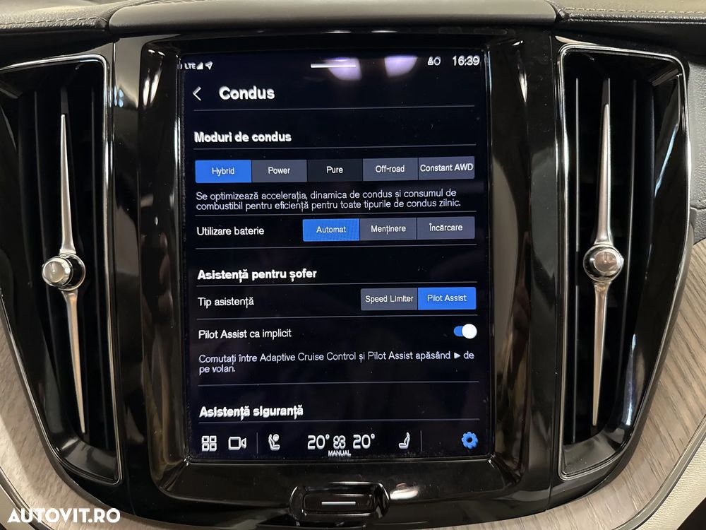 Volvo XC 60 T6 AWD Recharge Geartronic Inscription - 22