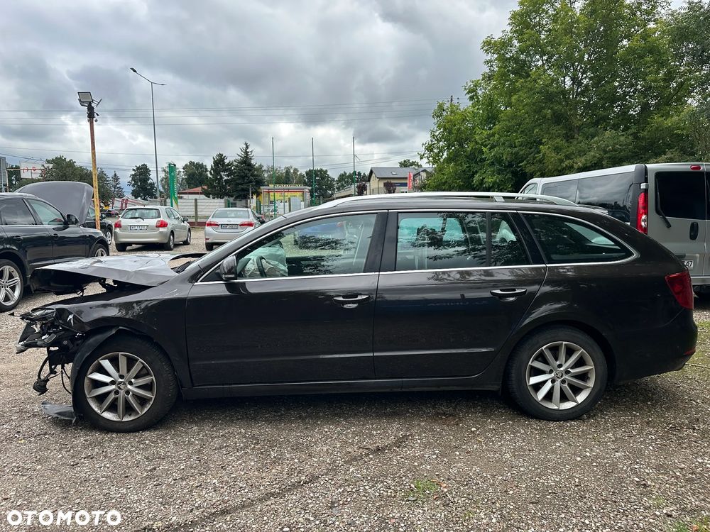 Skoda Superb 2.0 TDI 4x4 Ambition - 3