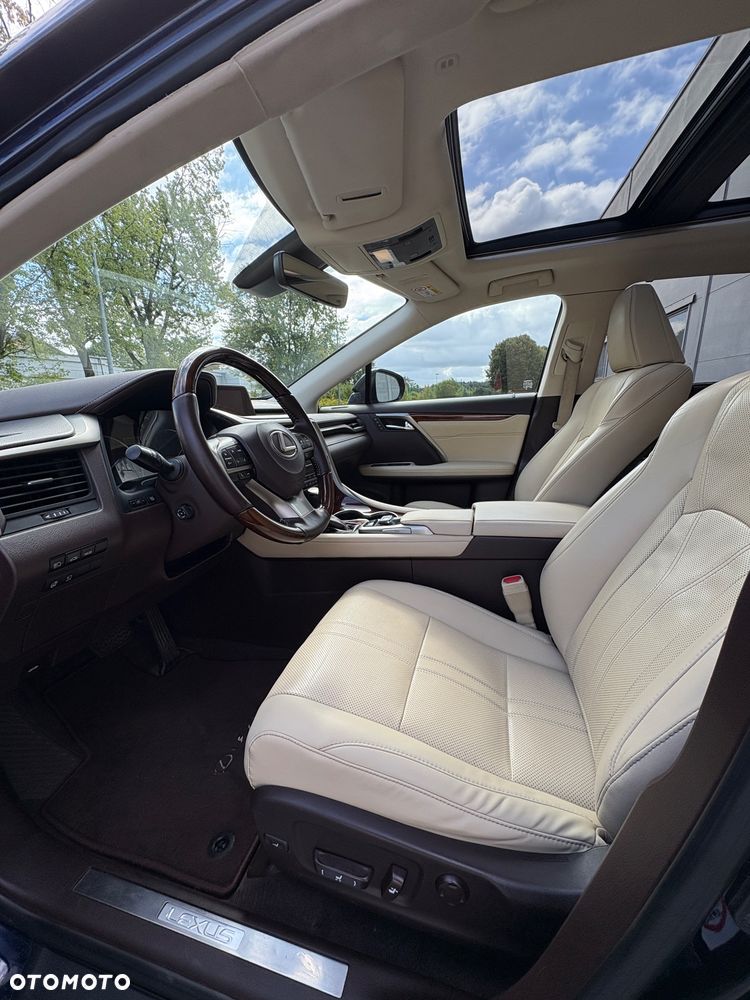 Lexus RX 450h Omotenashi - 5