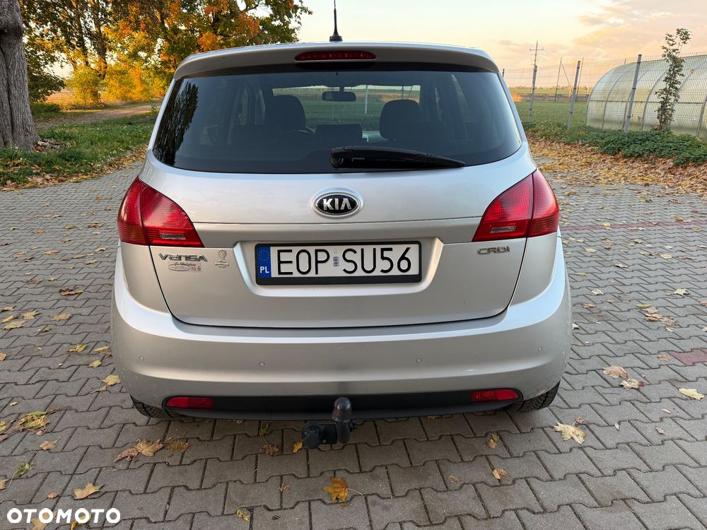Kia Venga 2014 photo 3