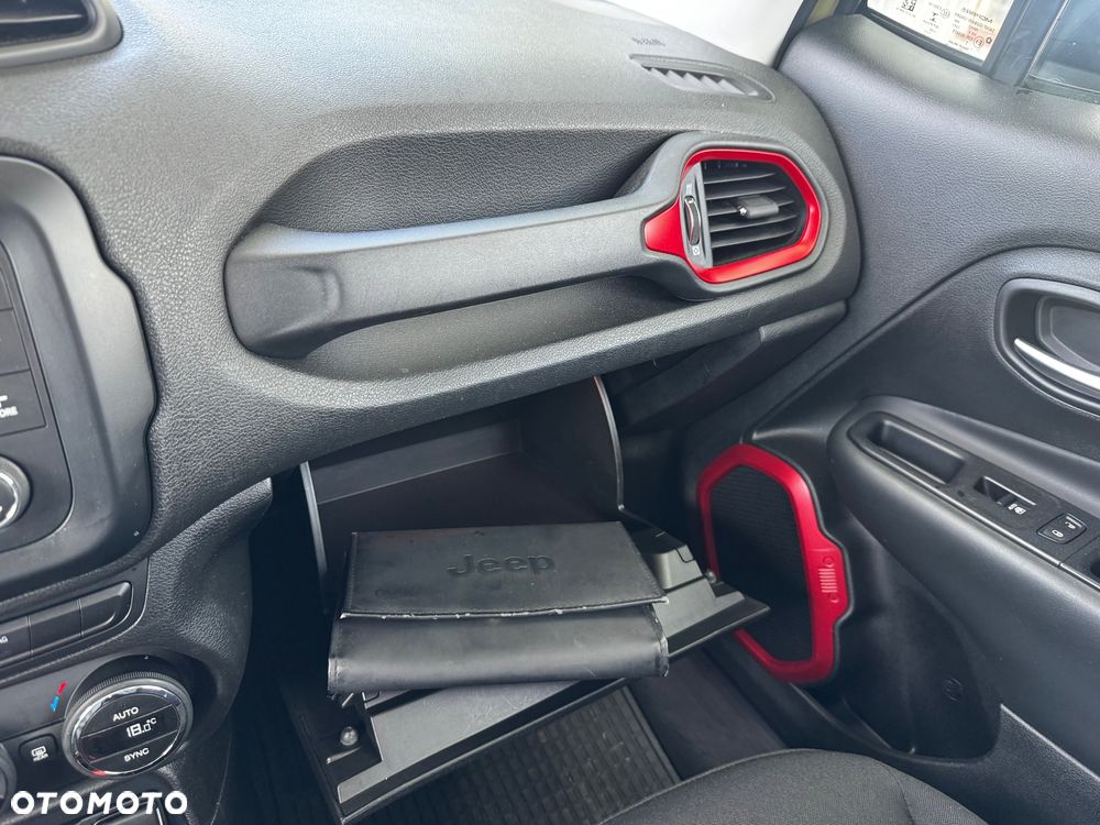 Jeep Renegade 2.0 MultiJet Active Drive Low Automatik Trailhawk - 29