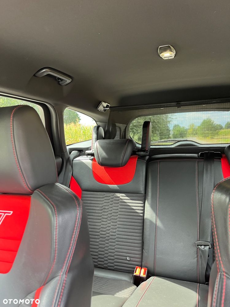 Ford Focus 2.0 EcoBoost ST - 28