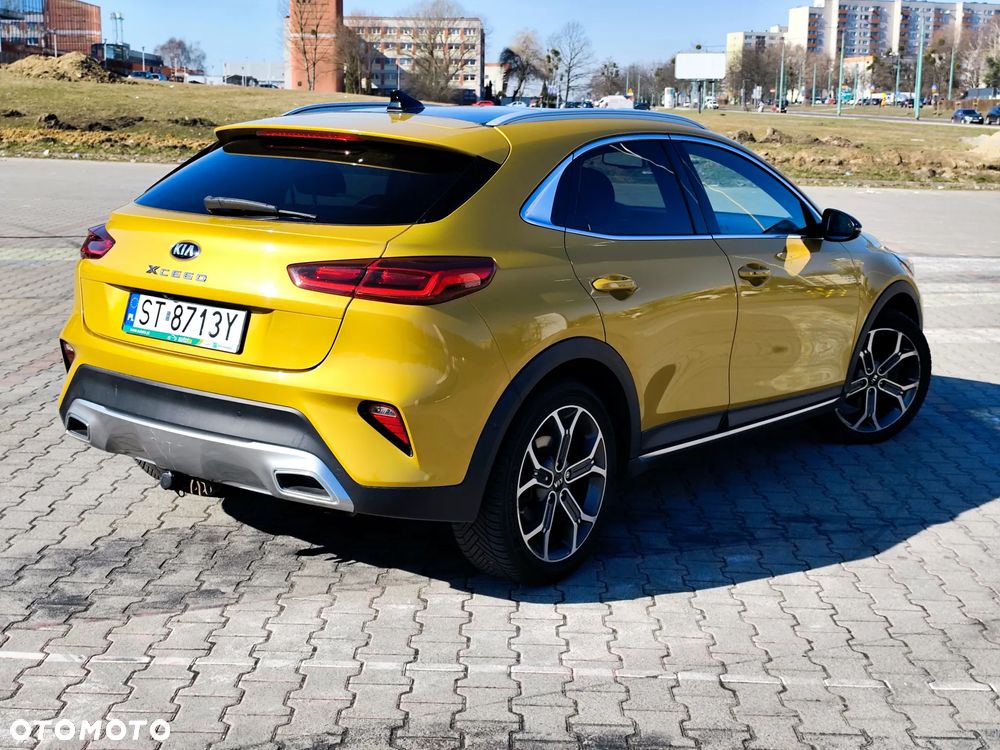 Kia XCeed 1.4 T-GDI OPF DCT7 PLATINUM EDITION - 17