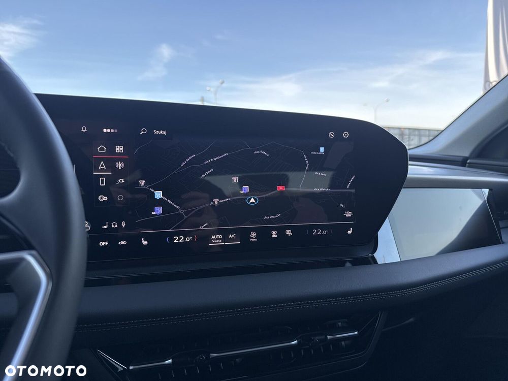Audi Q6 e-tron - 32