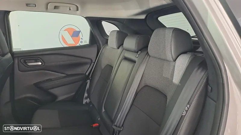 Nissan Qashqai 1.3 DIG-T N-Connecta LED - 18