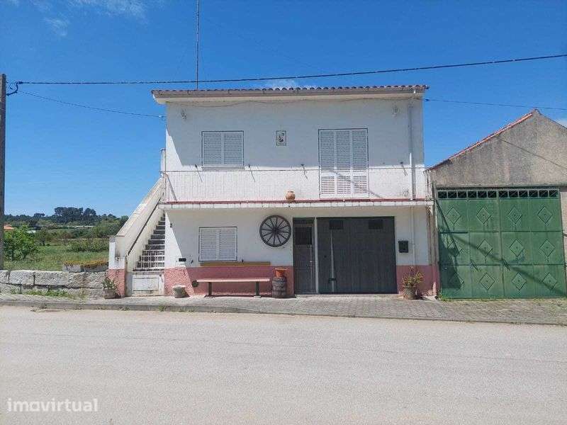Moradia T2 destinada a habitação em Cerejo - Pinhel - Grande imagem: 2/2