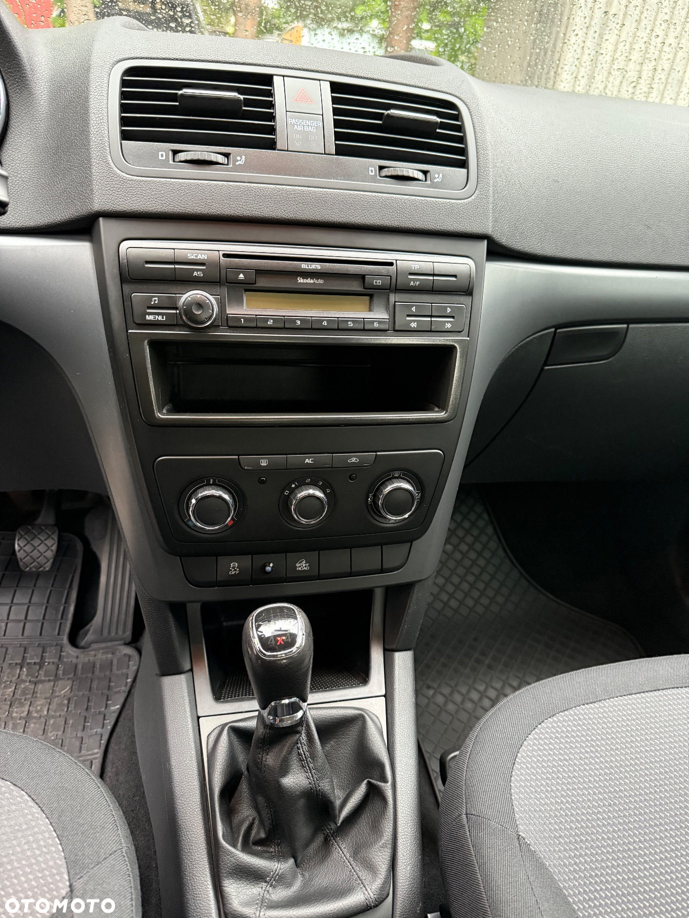 Skoda Yeti 2.0 TDI DPF 4x4 Active - 8