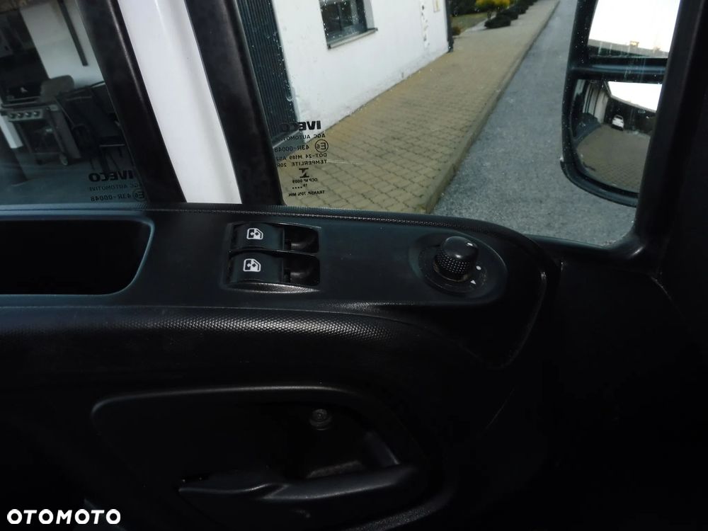 Iveco Daily 72C18 Chłodnia 11 Palet - 9