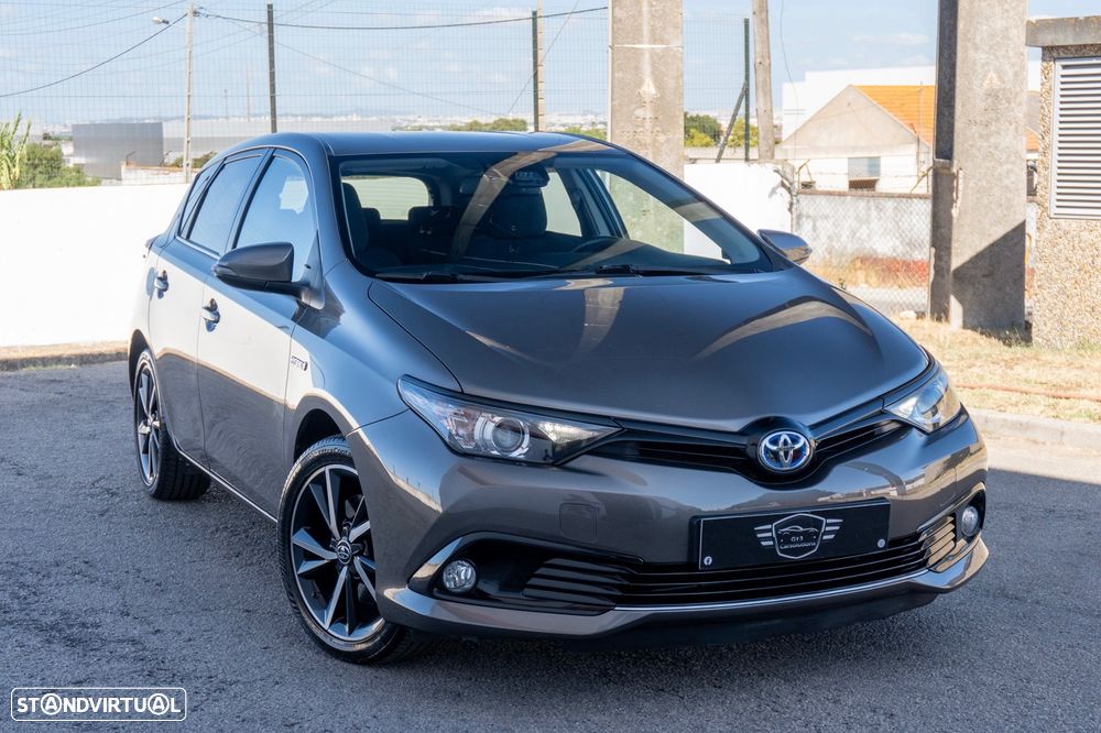 Toyota Auris 1.8 HSD Comfort +P.Sport+Navi - 3