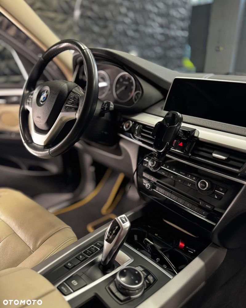 BMW X5 xDrive25d - 2