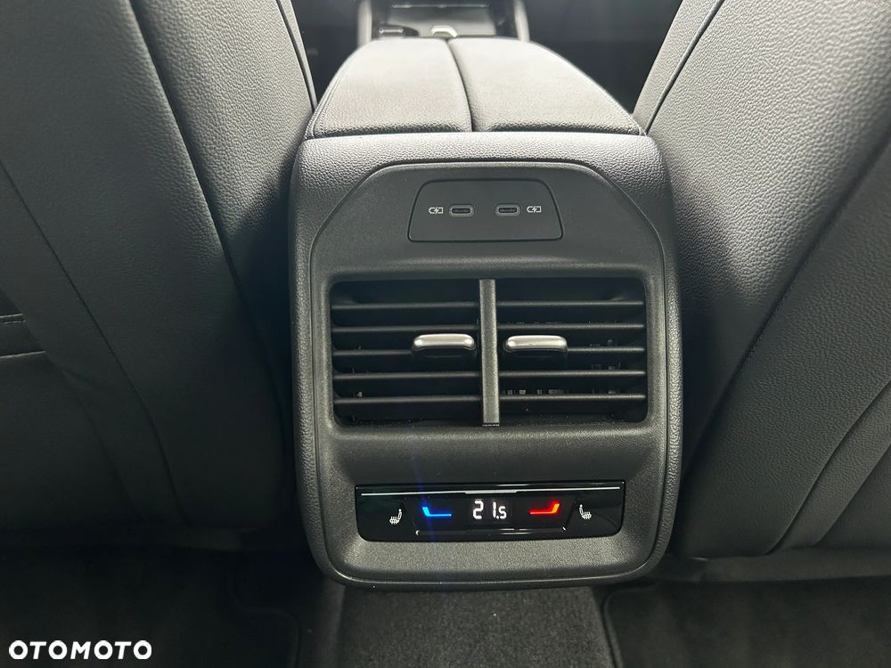 Skoda Superb 2.0 TDI SCR 4x4 L&K DSG - 31